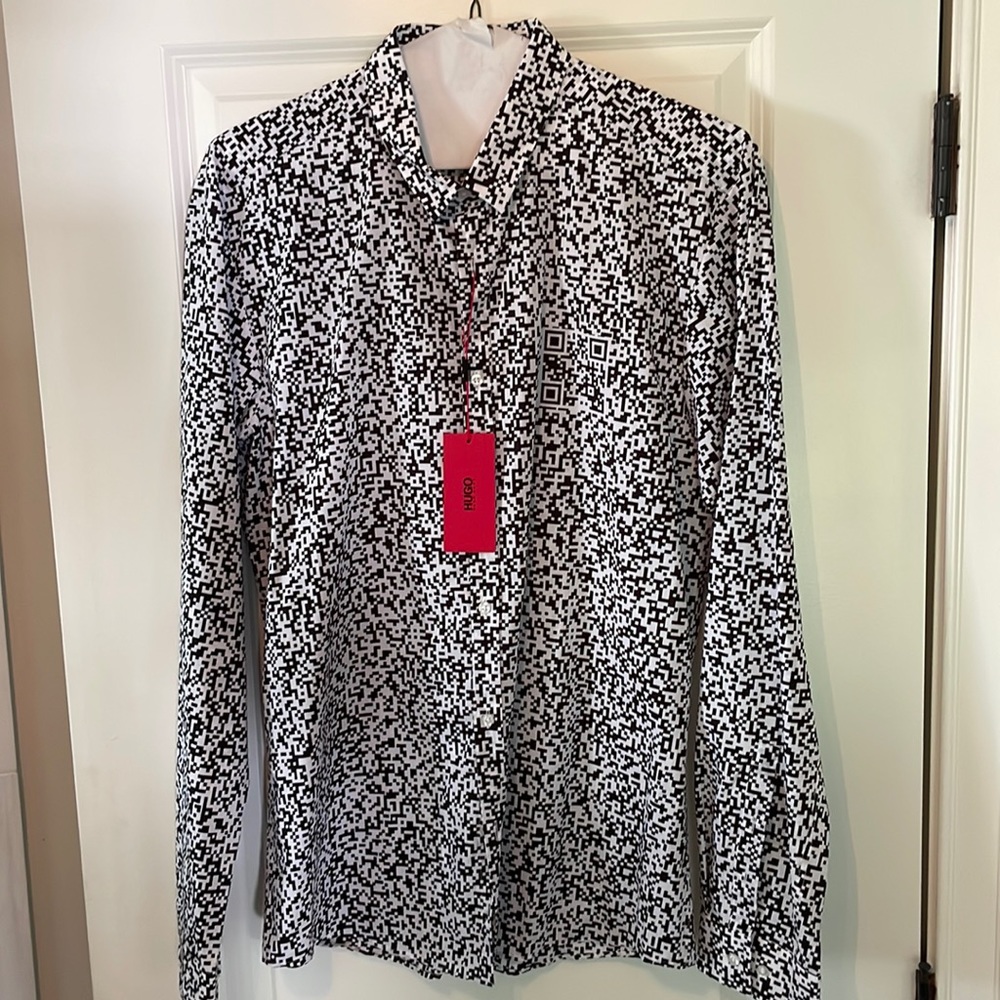 Hugo Boss Ero3-W QR code slim fit shirt. XL Brand new with tags